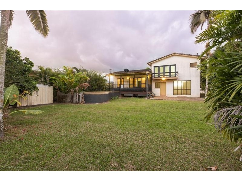30 Riverside Cresent, Innisfail QLD 4860