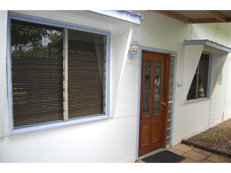 12 Judy Street, Flying Fish Point QLD 4860