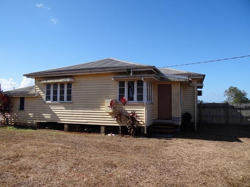 15 Wewak Street, Wangan QLD 4871