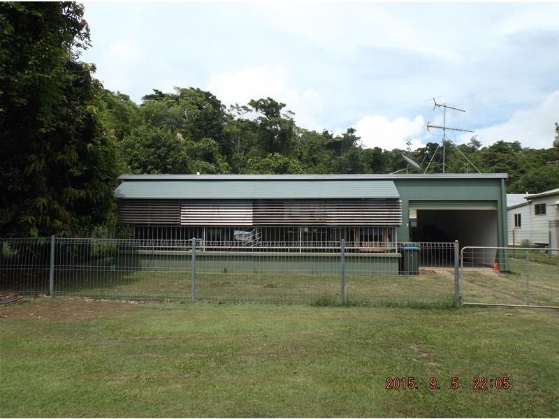 7 Maud Street, Flying Fish Point QLD 4860