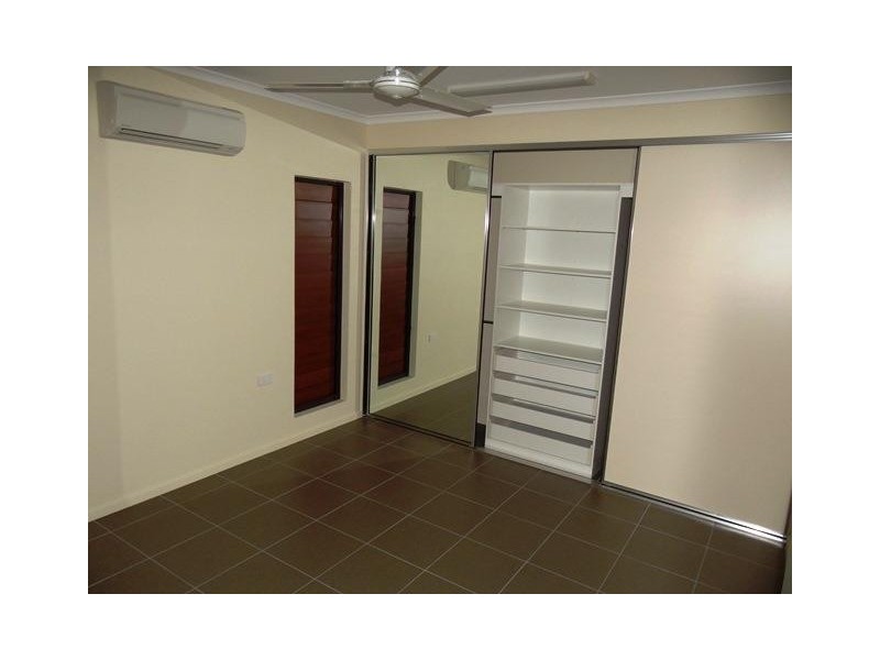 2/45  Moriarty Street, Goondi Hill QLD 4860