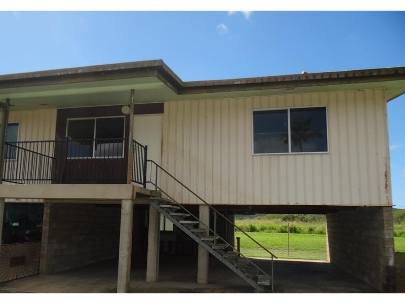 2/68 Howe Street, Webb QLD 4860