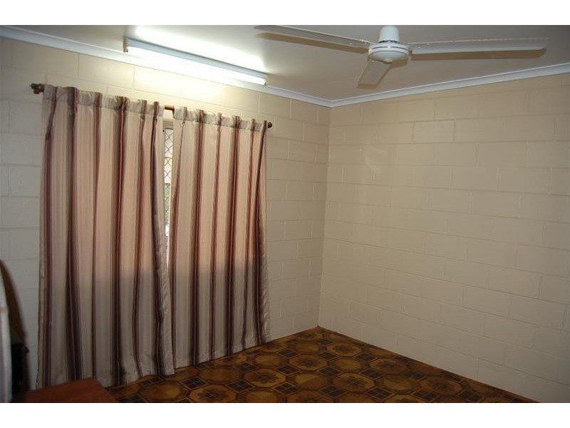 1/156 Edith Street, Innisfail QLD 4860