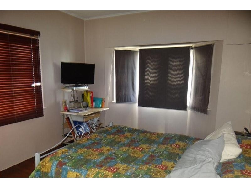 16 Jones Street, Mighell QLD 4860