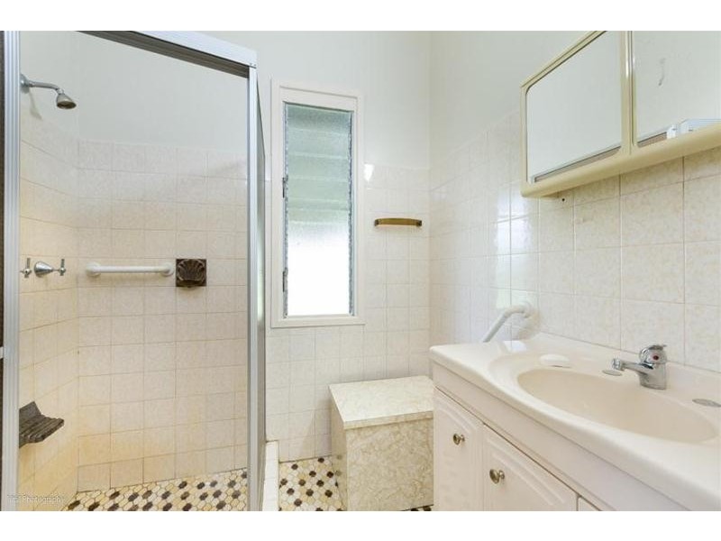 4 Branch Road, Silkwood QLD 4856