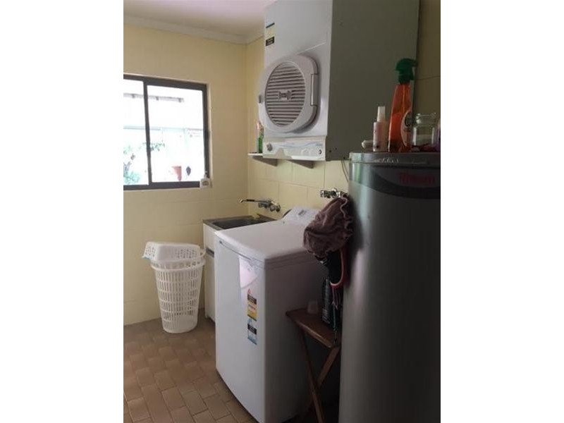 16 Bona Avenue, Belvedere QLD 4860