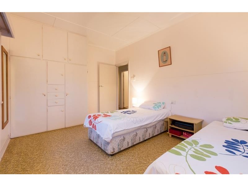 394 Palmerston Highway, Stoters Hill QLD 4860