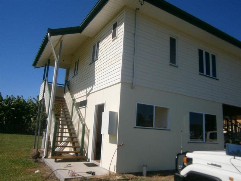 25 Acacia Street, Goondi Bend QLD 4860