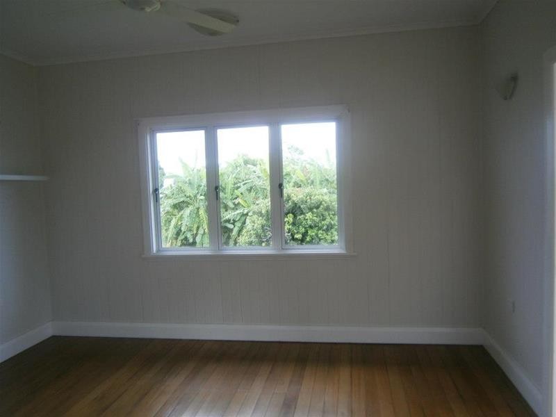 25 Acacia Street, Goondi Bend QLD 4860