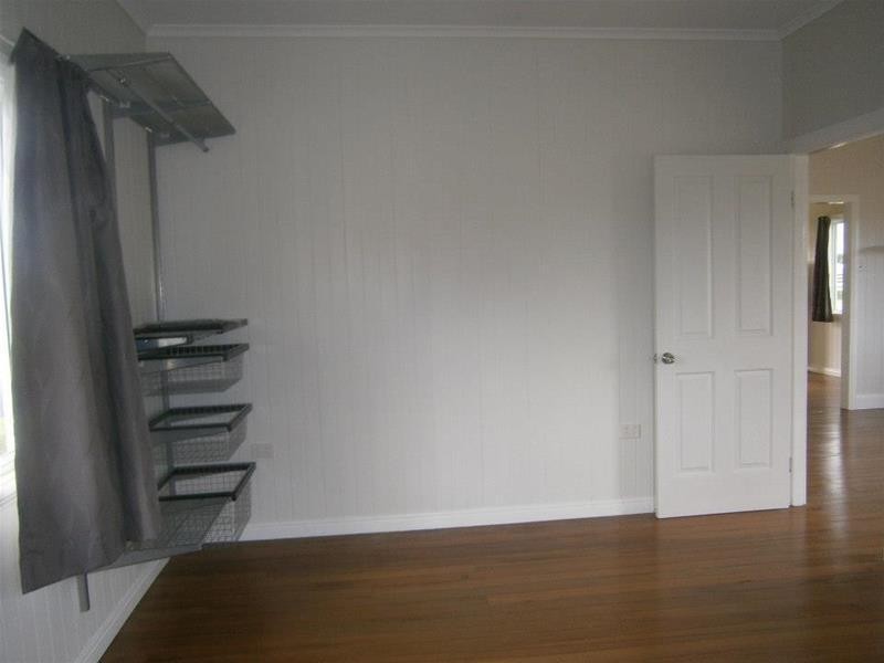 25 Acacia Street, Goondi Bend QLD 4860