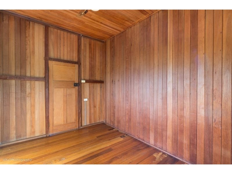 2 Corinda, Innisfail QLD 4860