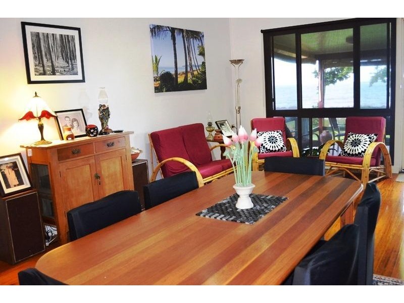 26 Feldt Street, Flying Fish Point QLD 4860