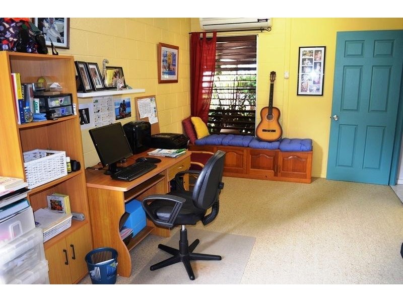 26 Feldt Street, Flying Fish Point QLD 4860