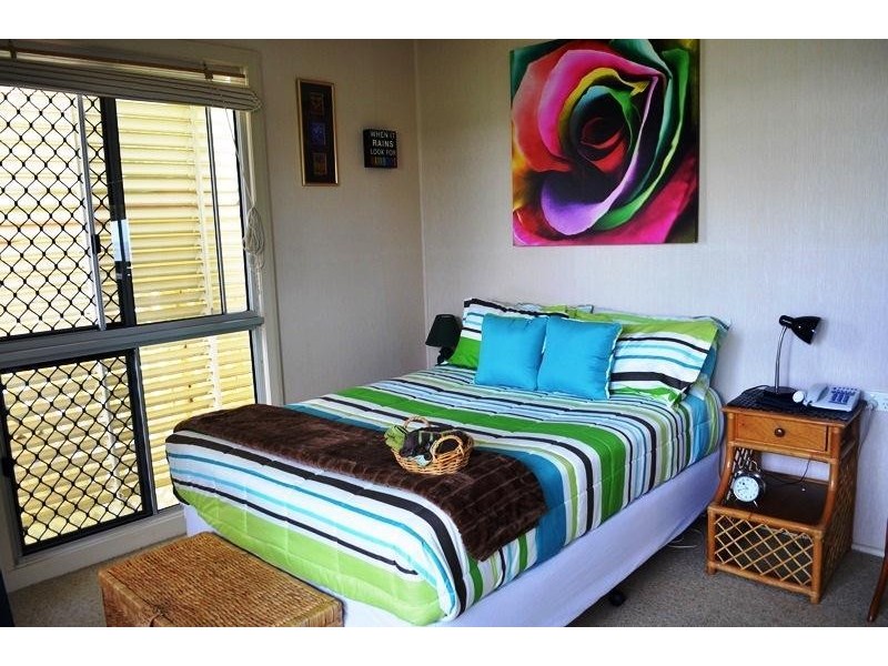 26 Feldt Street, Flying Fish Point QLD 4860