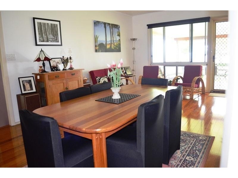 26 Feldt Street, Flying Fish Point QLD 4860