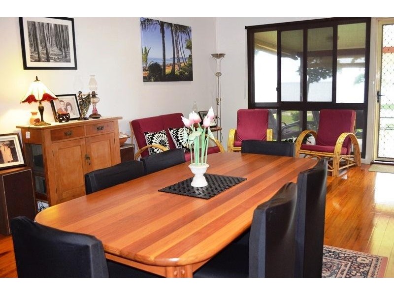 26 Feldt Street, Flying Fish Point QLD 4860