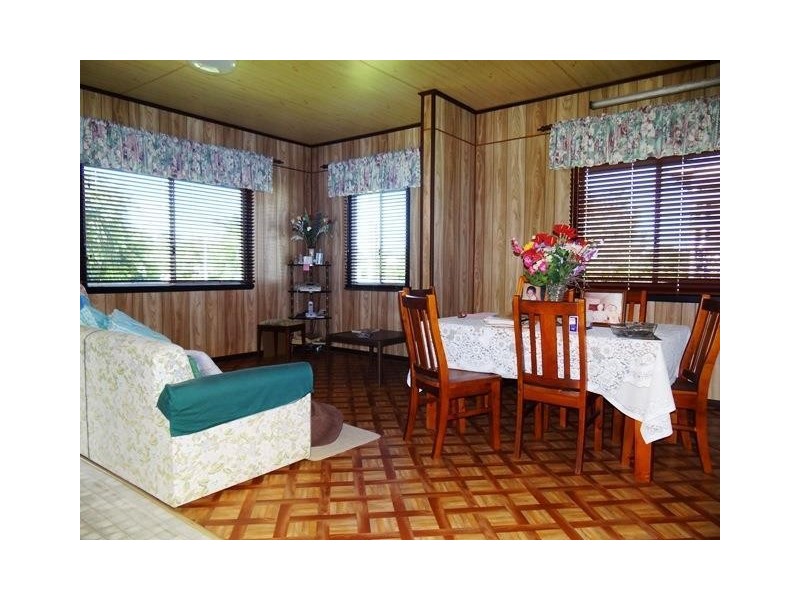 10 Mahogany Street, Goondi Hill QLD 4860