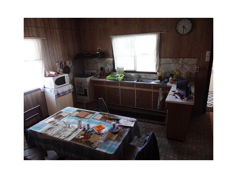 10 Mahogany Street, Goondi Hill QLD 4860