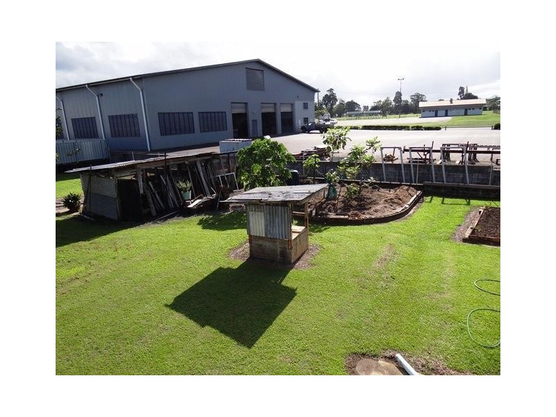 10 Mahogany Street, Goondi Hill QLD 4860