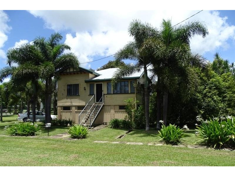 8 Mary Street, Innisfail QLD 4860