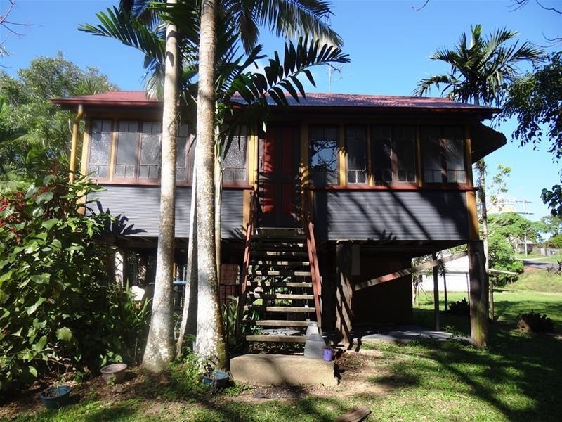 11 Coronation Road, East Innisfail QLD 4860