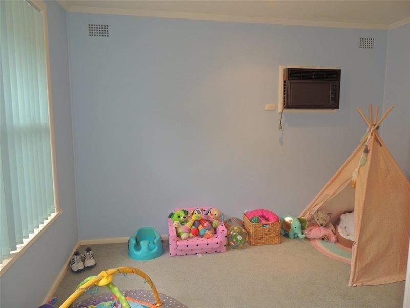 43 Denison Street, Gloucester NSW 2422