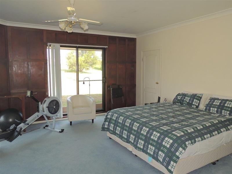 12 Higgins Close, Gloucester NSW 2422
