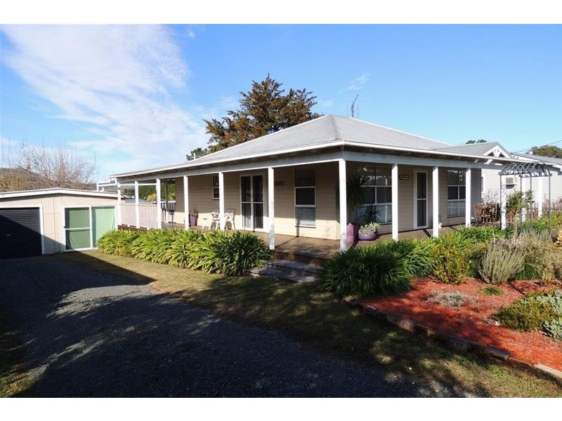 4504  Bucketts Way, Gloucester NSW 2422