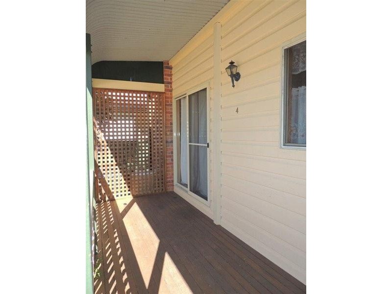 4/2 Church Street, Gloucester NSW 2422