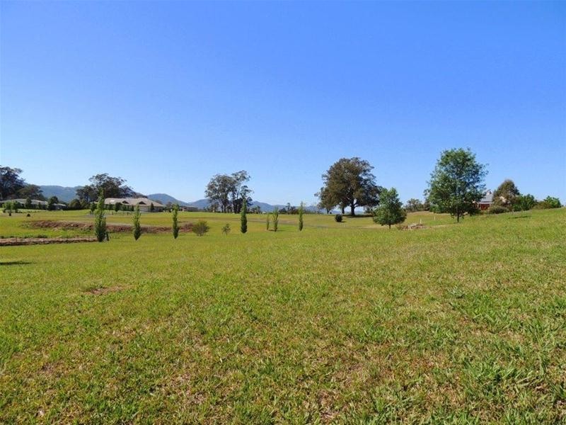 Lot 1/14 Neotsfield Avenue, Gloucester NSW 2422