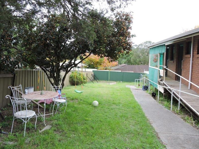 27 Ravenshaw Street, Gloucester NSW 2422