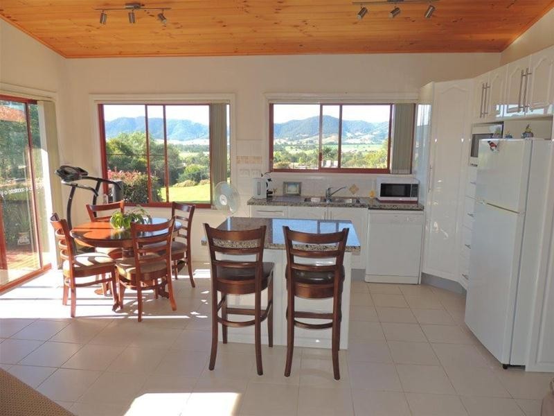 55 Fairbairns Road, Gloucester NSW 2422