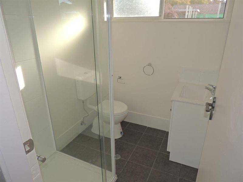 2/11 Manning Street, Gloucester NSW 2422