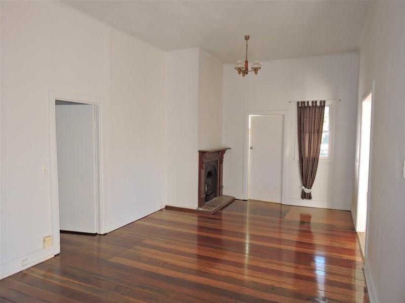 6 Cowper Street, Gloucester NSW 2422