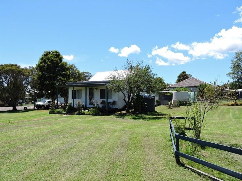 25 Bridge Street, Gloucester NSW 2422