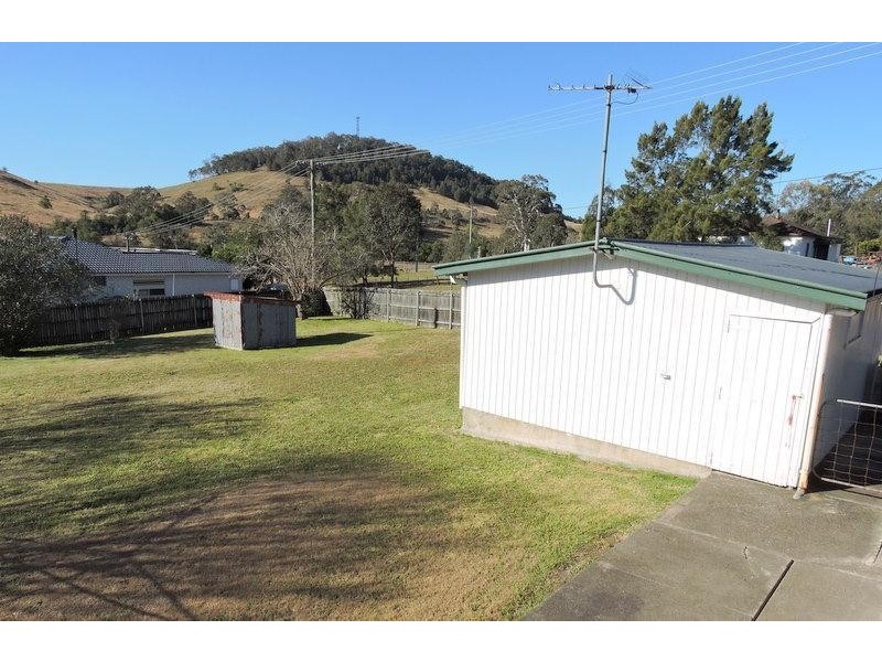 30  Manning Street, Gloucester NSW 2422