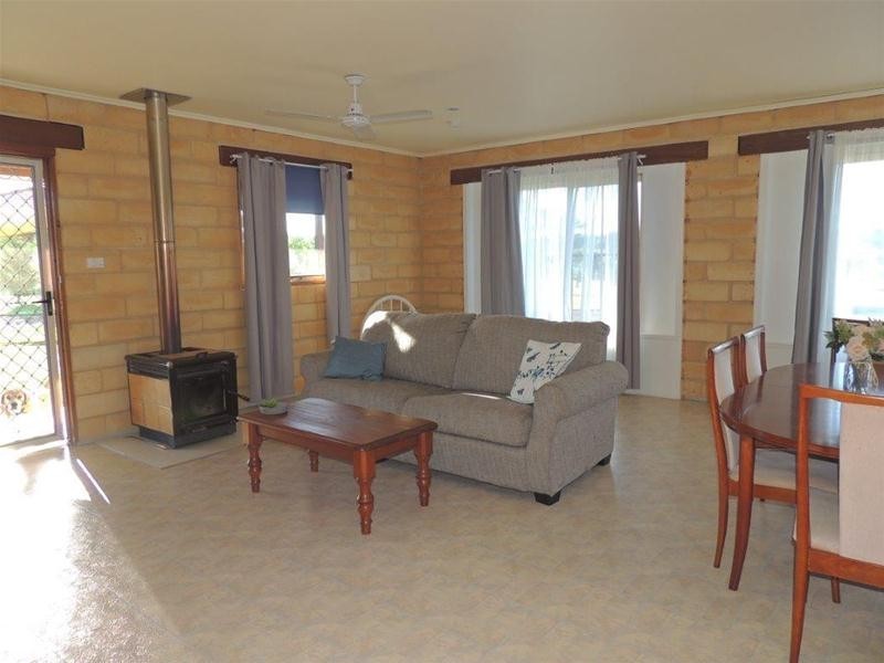 4 Mahogany Drive, Gloucester NSW 2422