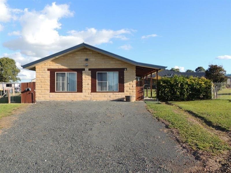 4 Mahogany Drive, Gloucester NSW 2422