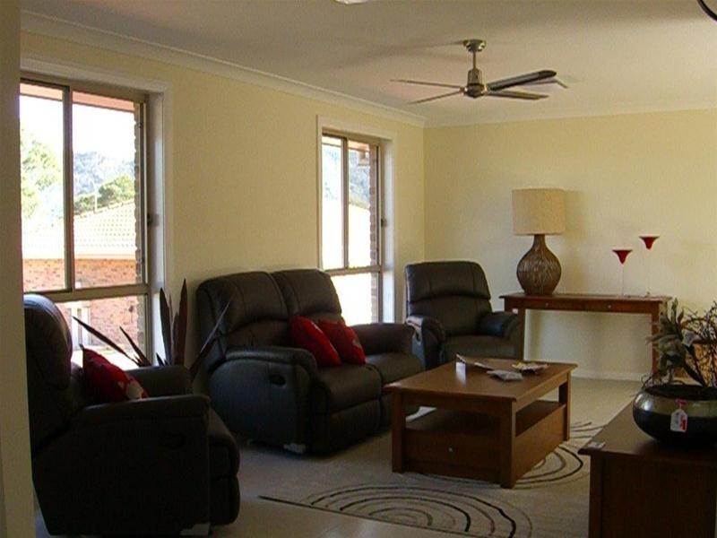 2/44 Carter Crescent, Gloucester NSW 2422