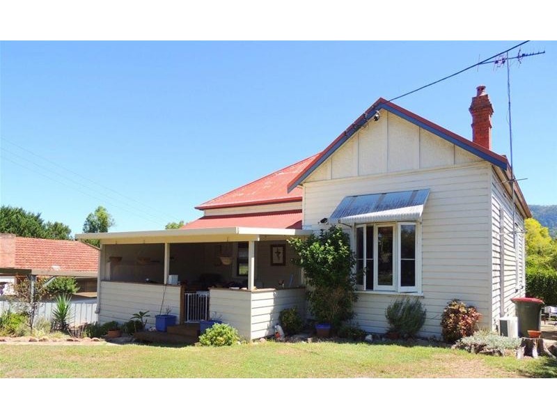 57  Barrington Street, Gloucester NSW 2422
