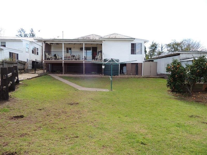 17 Gregson Street, Gloucester NSW 2422