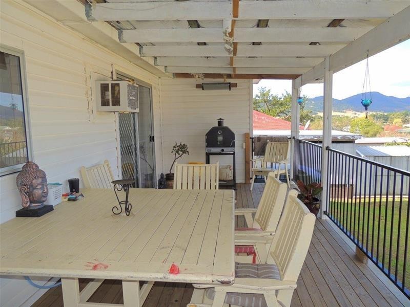 17 Gregson Street, Gloucester NSW 2422