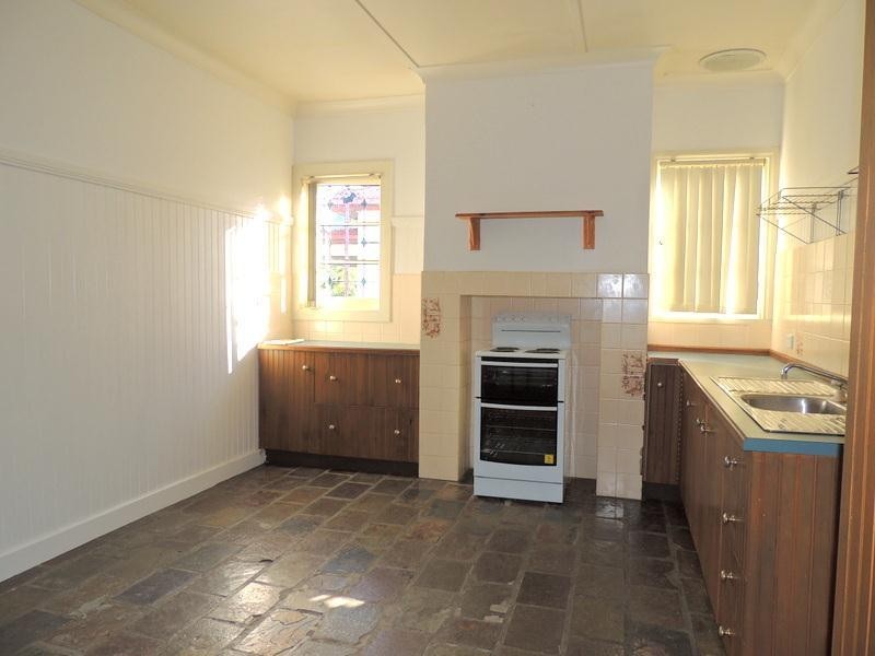 38 King Street, Gloucester NSW 2422