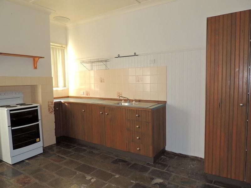 38 King Street, Gloucester NSW 2422