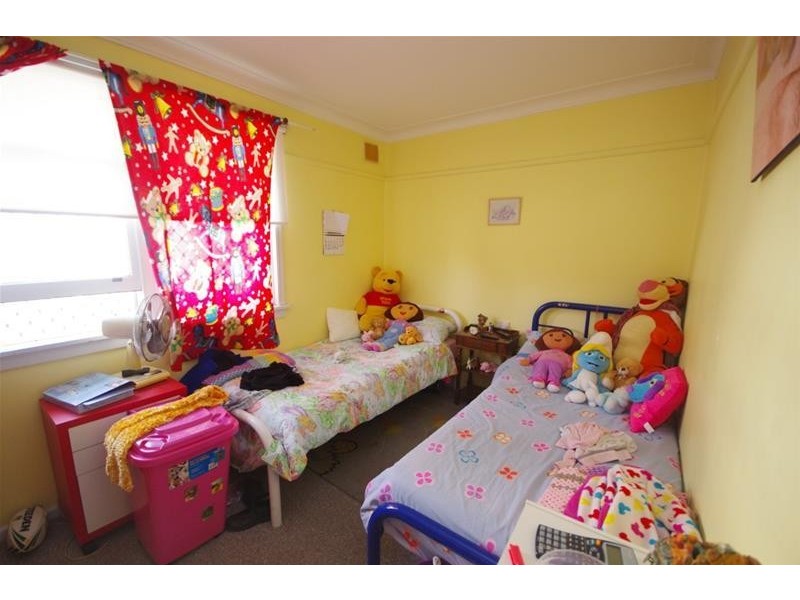 16 Darling Avenue, Cowra NSW 2794