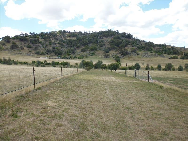 32 Peter Whitty Road, Cowra NSW 2794