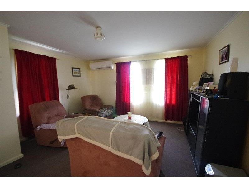 26 Victor Street, Cowra NSW 2794