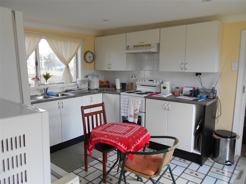 4 York Street, Greenethorpe NSW 2809