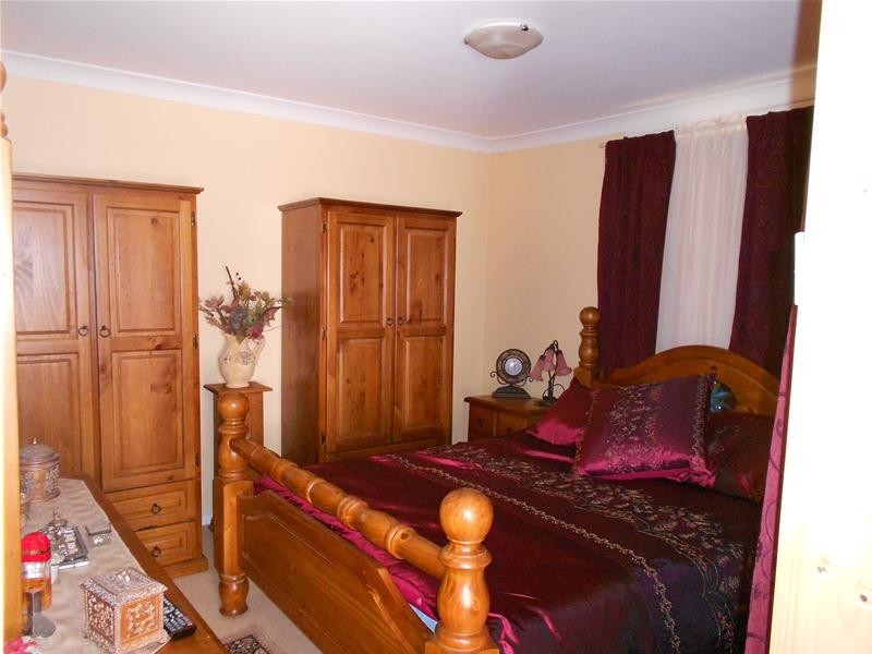 4 York Street, Greenethorpe NSW 2809