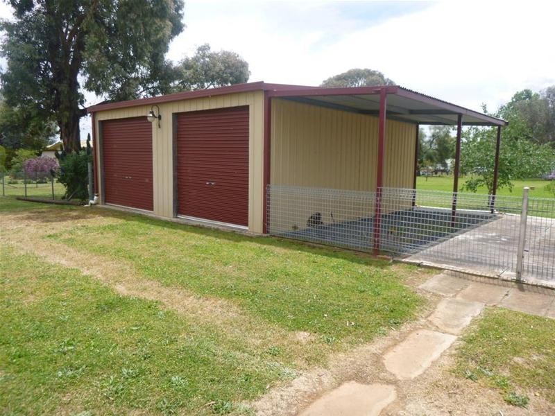 10-12 Robinson Street, Woodstock NSW 2793